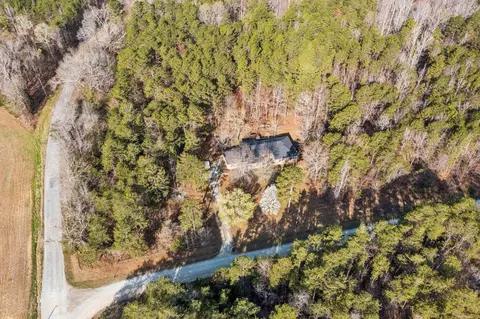 45 Pointe Mayo Dr, Roxboro, NC 27574 photo 3