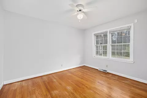 219 Dunhill Dr, Durham, NC 27713 photo 19