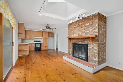 219 Dunhill Dr, Durham, NC 27713 photo 9