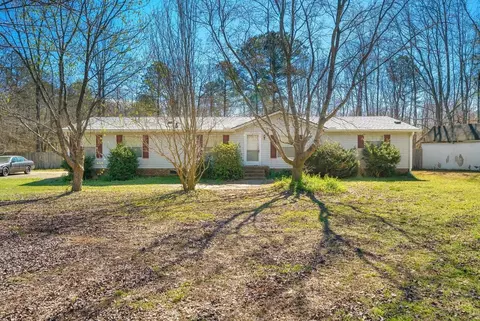 200 Wakeline Dr, Wendell, NC 27591 photo 1