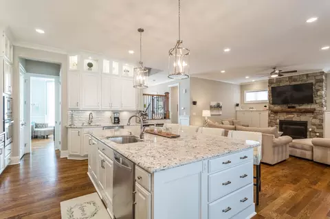 304 Saunders St, Apex, NC 27502 photo 10