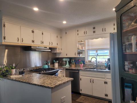7220 S Us 401 Hwy, Bunnlevel, NC 28323 photo 11
