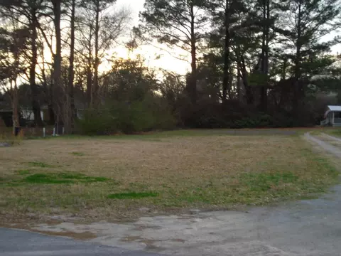0 Maye St, Dunn, NC 28334