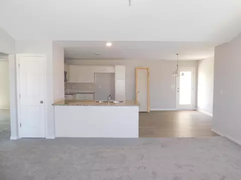 140 Touchdown Way, Benson, NC 27504 photo 6