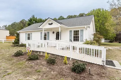 157 D A King Dr, Willow Spring, NC 27592 photo 2