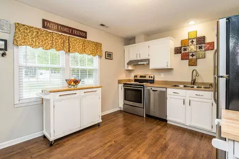 157 D A King Dr, Willow Spring, NC 27592 photo 6