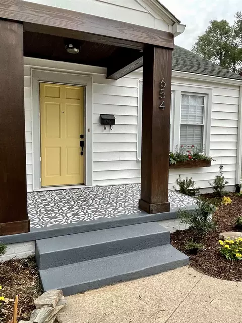 654 Linfield Dr, Durham, NC 27701 photo 3