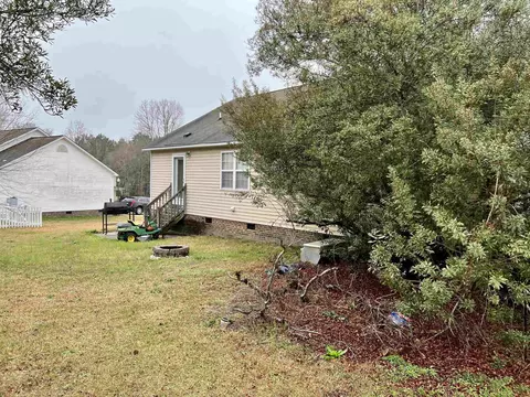 43 Stonewall Dr, Benson, NC 27504 photo 3