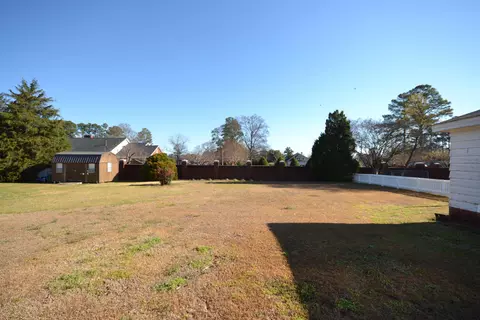 502 W Parrish Dr, Benson, NC 27504 photo 37