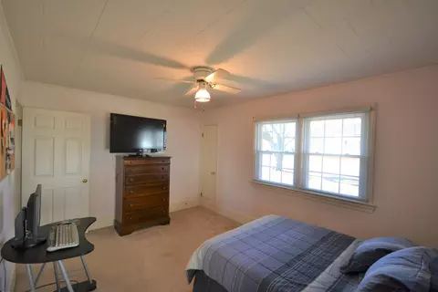 502 W Parrish Dr, Benson, NC 27504 photo 20