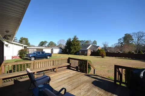 502 W Parrish Dr, Benson, NC 27504 photo 39