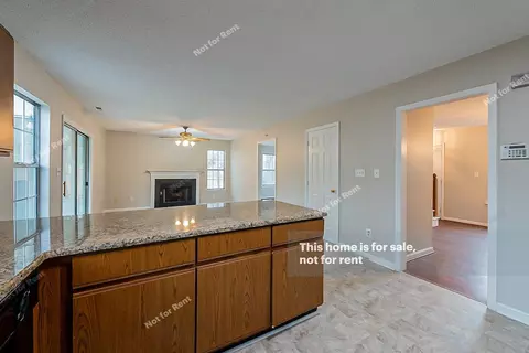 8 Drayton Ct, Durham, NC 27712 photo 9