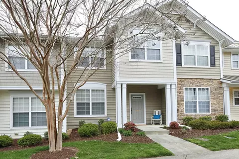 312 Red Elm Dr, Durham, NC 27713 photo 1