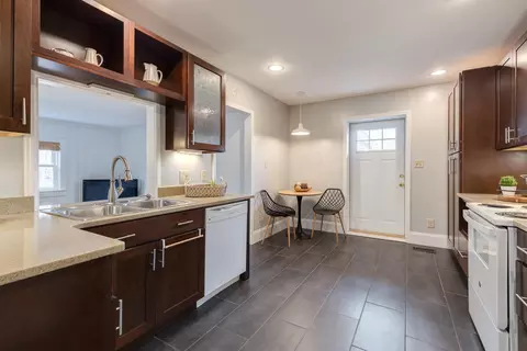 618 Hugo St, Durham, NC 27704 photo 9