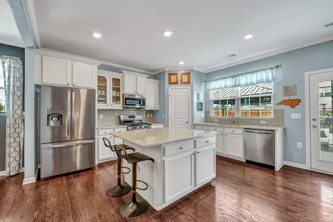 636 Hiddenbrook Dr, Durham, NC 27703 photo 10