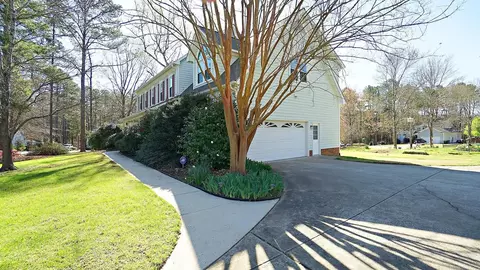 3 Oakwind Ct, Durham, NC 27713 photo 4