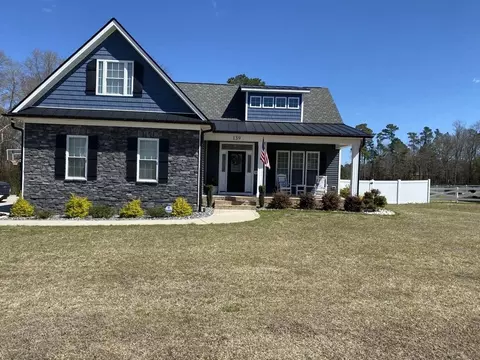 139 Rolling Oaks Ln, Benson, NC 27504 photo 1