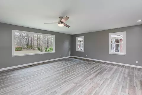 308 Pine St, Smithfield, NC 27577 photo 3
