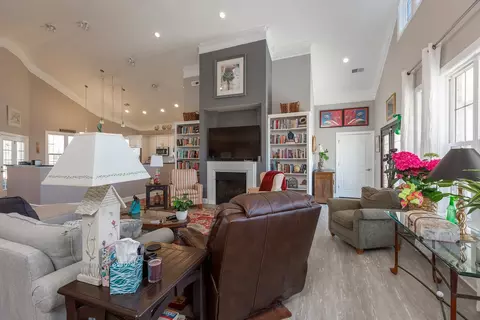 233 Pinehurst Ln, Clinton, NC 28328 photo 9