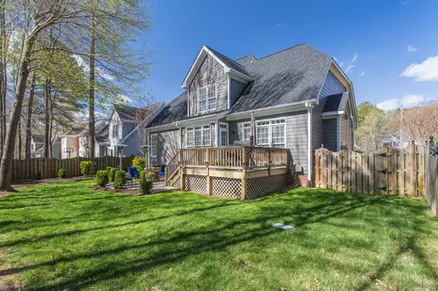 610 Continental Dr, Durham, NC 27712 photo 3