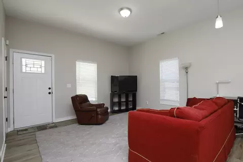301 Truce St, Durham, NC 27703 photo 6