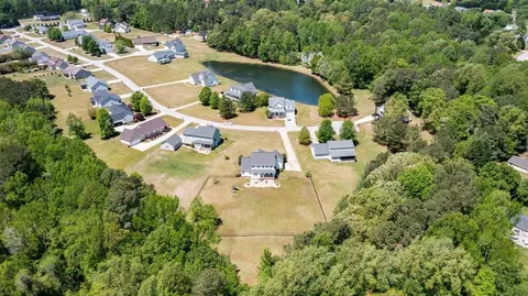 274 Gardner Lake Dr, Willow Spring, NC 27592 photo 9