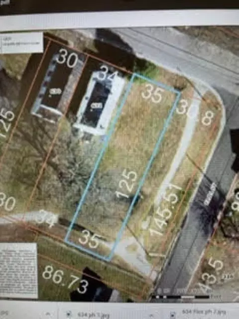 634 E Vance St, Wilson, NC 27893 photo 2