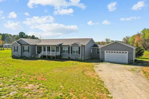 412 Reams Dr, Middlesex, NC 27557 photo 2
