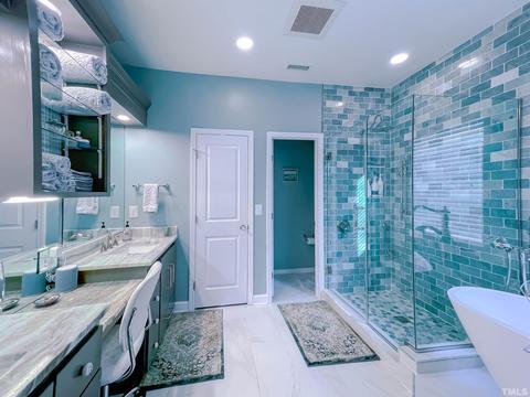134 Windrush Ln, Durham, NC 27703 photo 9
