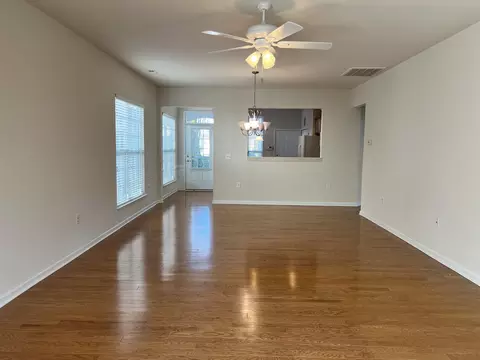 563 Tomkins Loop, Cary, NC 27519 photo 5