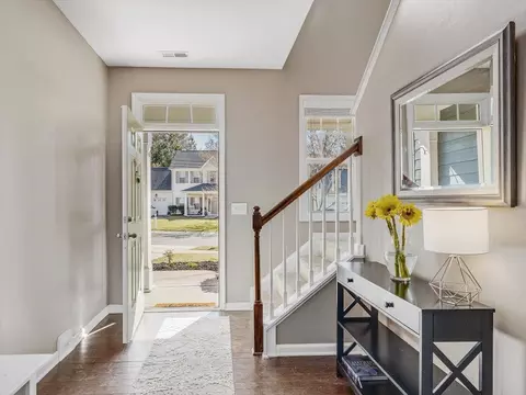 310 Sylvias Ct, Durham, NC 27703 photo 3