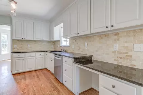 208 Uwharrie Ct, Garner, NC 27529 photo 13