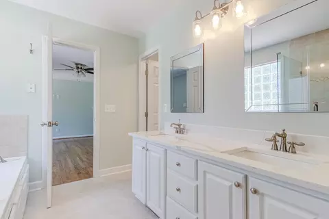 208 Uwharrie Ct, Garner, NC 27529 photo 20