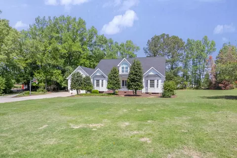 208 Uwharrie Ct, Garner, NC 27529 photo 3