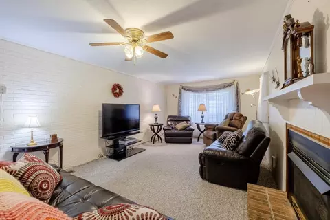 4804 Kinlock Dr, Durham, NC 27712 photo 8