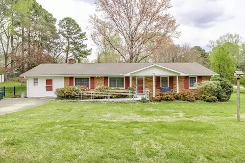 4804 Kinlock Dr, Durham, NC 27712 photo 1