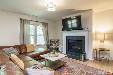 17 Eddy Trl, Durham, NC 27703 photo 4