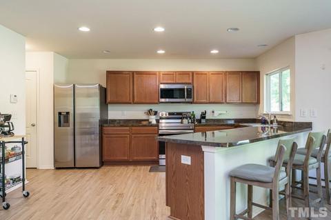 17 Eddy Trl, Durham, NC 27703 photo 9