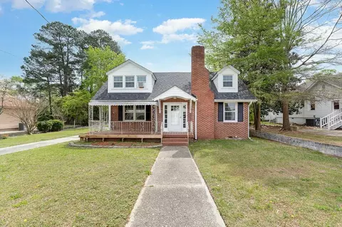 313 S 4th St, Smithfield, NC 27577 photo 1