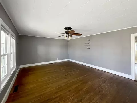 101 E F St, Erwin, NC 28339 photo 6