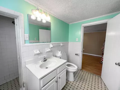 101 E F St, Erwin, NC 28339 photo 9