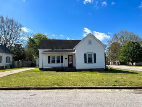 101 E F St, Erwin, NC 28339 photo 1