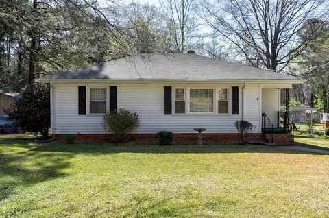 4 Meadowbrook Dr, Durham, NC 27712 photo 1
