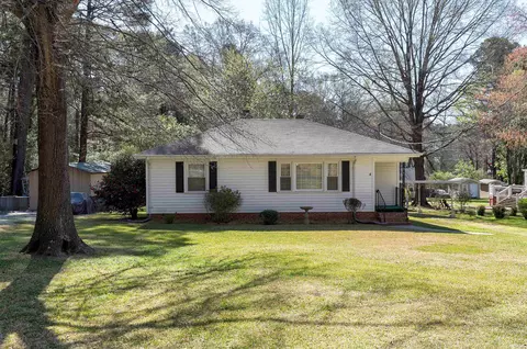 4 Meadowbrook Dr, Durham, NC 27712 photo 2