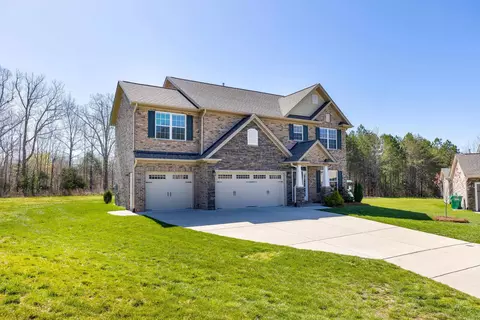 2802 Fallin Ct, High Point, NC 27262 photo 2