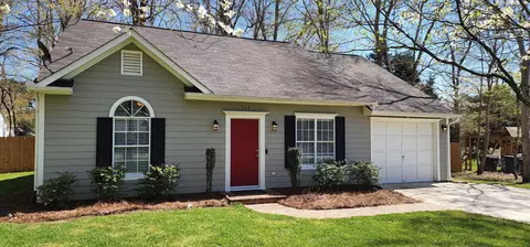 504 Vivaldi Dr, Durham, NC 27712 photo 2
