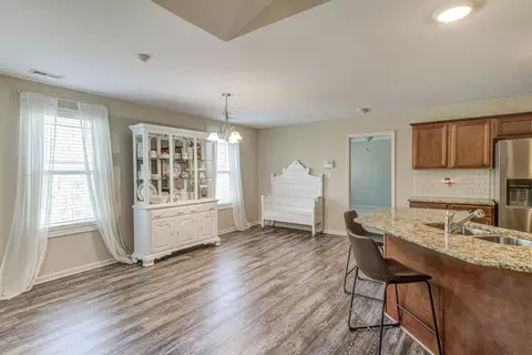 258 Highcroft Cir, Benson, NC 27504 photo 17