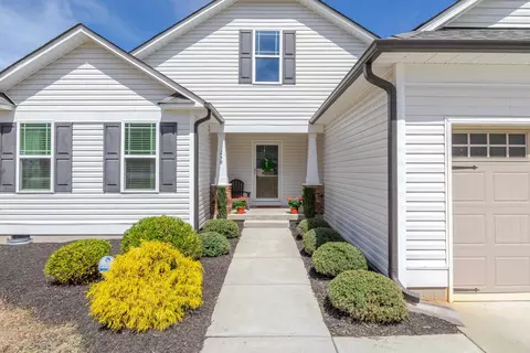 258 Highcroft Cir, Benson, NC 27504 photo 9
