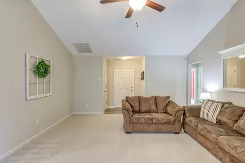 258 Highcroft Cir, Benson, NC 27504 photo 14