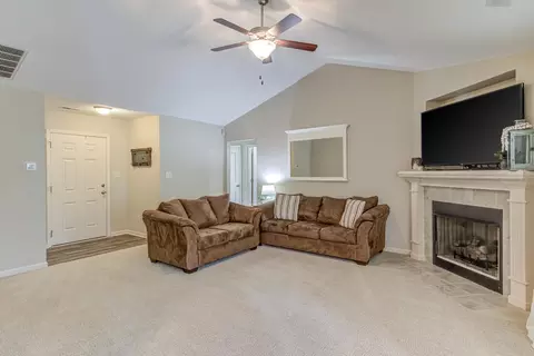 258 Highcroft Cir, Benson, NC 27504 photo 13